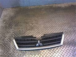 Решетка радиатора Mitsubishi Outlander XL 2006-2012