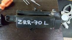 Ручка двери внутренняя. Toyota Noah, ZRR75G, ZRR75W, ZRR70G, ZRR70W Toyota Voxy, ZRR75W, ZRR75G, ZRR70G, ZRR70W Двигатели: 3ZRFAE, 3ZRFE