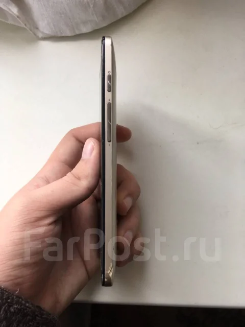 Asus ZenFone 5. �/� ����