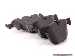 Колодки тормозные. BMW X6, E71, F16, F86 BMW X5, E70, F15, F85 Двигатели: N55B30, N57D30L, N57D30S1, N47D20, N57D30, N57D30OL, N57D30TOP, N63B44