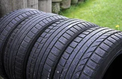 Bridgestone Blizzak LM-35. ������, ��� �����, �/�, ����� 30�%
