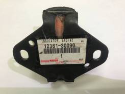 Подушка двигателя. Toyota Regius Ace, KDH200, KDH200K, KDH200V, KDH201, KDH201K, KDH201V, KDH205, KDH205V, KDH206, KDH206K, KDH206V, KDH211, KDH211K...