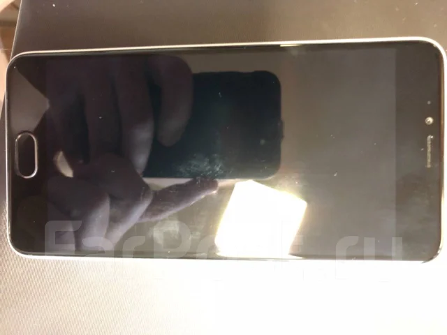 Meizu M5. �/� ����