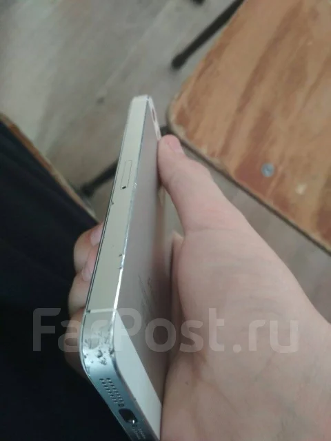 Apple iPhone 5c. �/� ����