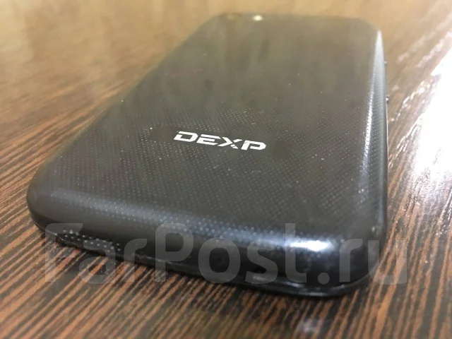 DEXP Ixion ES135 Hit. �/� ����