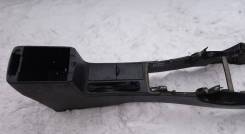 Подлокотник. Toyota Corolla Axio, NZE141, NZE144, ZRE142, ZRE144 Toyota Corolla Fielder, NZE141, NZE141G, NZE144, NZE144G, ZRE142, ZRE142G, ZRE144, ZR...