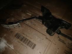 Педаль газа. Mitsubishi Pajero, V83W, V85W, V87W, V88W, V93W, V95W, V97W, V98V, V98W Mitsubishi Montero, V83W, V85W, V87W, V88W, V93W, V95W, V97W, V98...
