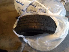Pirelli Winter Ice Sport. ������, �/�, ����� 40�%