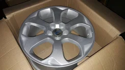 Replay V10. 7.5x17", 5x108, ET49, �� 67,1���. ����