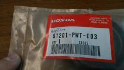 Сальник. Honda: Accord, Element, Stream, Airwave, Civic, Fit Aria, Mobilio Spike, Crossroad, Civic Ferio, Freed, Partner, Elysion, Mobilio, HR-V, CR-V...