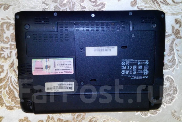 Acer Aspire One. 1,7����, ��� 1024 ��, ���� 160��� ����