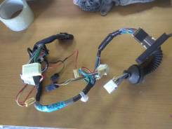 Проводка двери. Toyota Crown Majesta, GS171, JKS175, JZS171, JZS173, JZS175, JZS177, JZS179, UZS171, UZS173, UZS175 Toyota Crown, GS171, GS171W, JKS17...