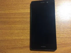 Huawei P8 Lite. �/�