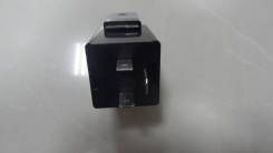 Реле поворота DAEWOO / 94810106 / 96816844 / 30060900030 / AA8A166830 / 24V / 3 контакта / BLE /