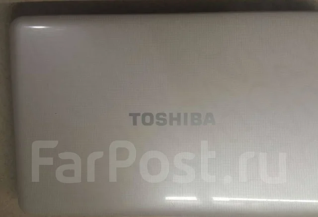 Toshiba Satellite L850-D7W. ��� 4 ��, Bluetooth: 1 ����