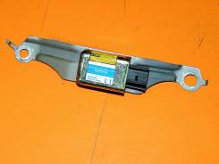 Датчик airbag. Toyota Camry, ACV30, ACV30L, ACV31, ACV35, MCV30, MCV30L Двигатели: 1AZFE, 1MZFE, 2AZFE