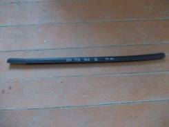 Молдинг стекла. Honda Jazz Honda Fit, GD3, GD4, GD1, GD2 Двигатели: L12A1, L12A3, L12A4, L13A1, L13A2, L13A5, L13A6, L15A1