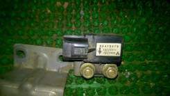 Датчик ускорения. Mitsubishi: Lancer Cedia, L200, Aspire, Minicab, Toppo BJ Wide, Toppo BJ, RVR, Legnum, Chariot, Town Box Wide, Airtrek, Town Box, Pa...