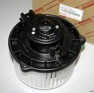 Мотор печки. Toyota Land Cruiser, FZJ100, FZJ105, HDJ100, HDJ100L, HZJ105, HZJ105L, UZJ100, UZJ100L, UZJ100W Двигатели: 1FZFE, 1HDFTE, 1HDT, 1HZ, 2UZF...