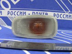 Поворотник на крыло (повторитель) Toyota ALTEZZA T-80