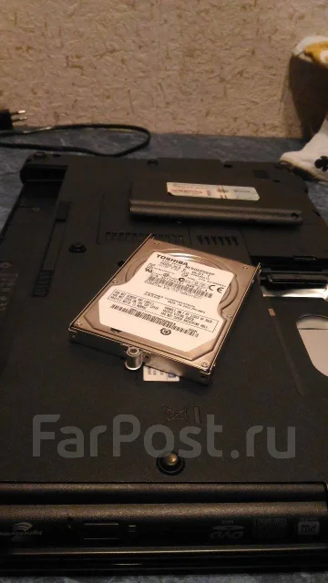 Compaq 610. ���� 500���, WiFi: 1, Bluetooth: 1 ����