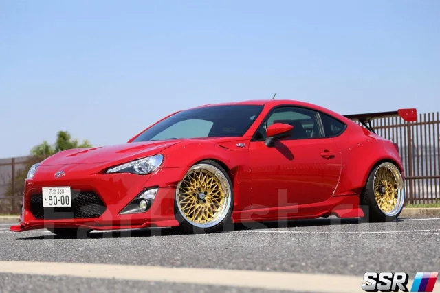 SSR Formula Mesh. 10.0x19", 5x100, 5x112, 5x114.3, 5x120, 5x130. ��� ����� �� ���������� ����