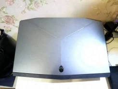 Alienware 18 ����