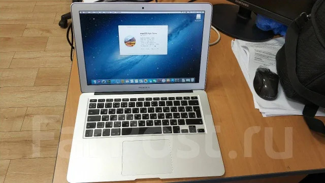 Apple MacBook Air 13 2013 Mid. 13", 1 300����, ��� 4 ��, ���� 128���, WiFi: 1, Bluetooth: 1, ����������� �� 10��. ����