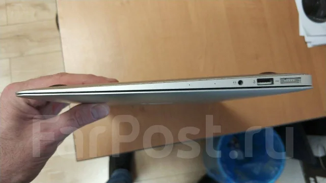 Apple MacBook Air 13 2013 Mid. 13", 1 300����, ��� 4 ��, ���� 128���, WiFi: 1, Bluetooth: 1, ����������� �� 10��. ����