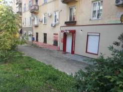 4-комнатная, улица Петра Комарова 12. Центральный, агентство, 80 кв. м.