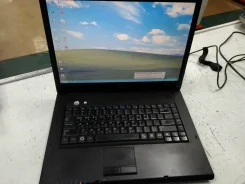 Samsung R60 Plus. 15.4", ��� 1024 ��, ���� 160���, WiFi: 1, Bluetooth: 1, ����������� �� 1��. ����
