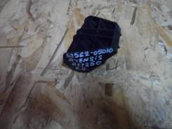 Крепление бампера. Toyota Avensis, ADT250, ADT251, AZT250, AZT250L, AZT250W, AZT251, AZT251L, AZT251W, AZT255, AZT255W, CDT250, ZZT250, ZZT251, ZZT251...