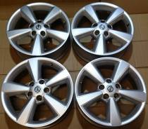 Nissan. 6.5x17", 5x114.30, ET40, ЦО 66,1 мм.