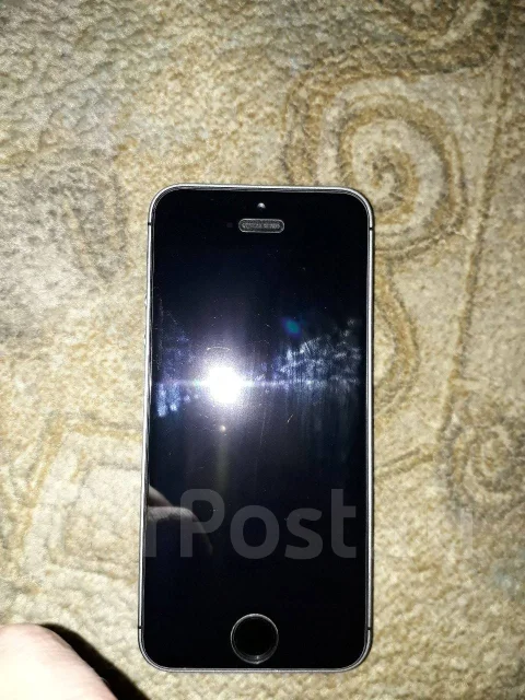 Apple iPhone SE 32Gb. �/� ����