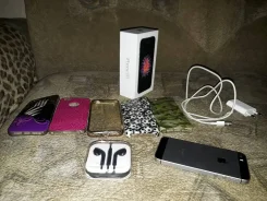Apple iPhone SE 32Gb. �/�