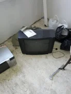 JVC. CRT (���)