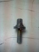 Болт коленвала. Honda: Accord, Element, Accord Tourer, Stream, Civic, Crossroad, Elysion, CR-V, Odyssey, FR-V, Edix, S2000, Integra, Stepwgn Двигатели...
