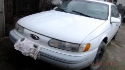 Ford Taurus. 11111111111111111, 1111111111 ����