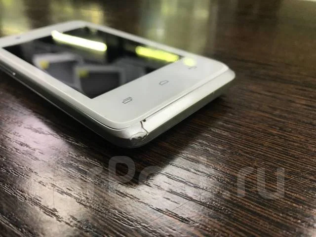 Fly IQ436i Era Nano 9. �/� ����