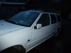 Volvo V70. B5252F ����
