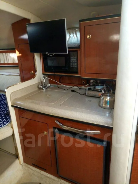 Searay Sundancer. 2001 ���, ����� 9��., ��������� ������������, 320��.�., ������ ����