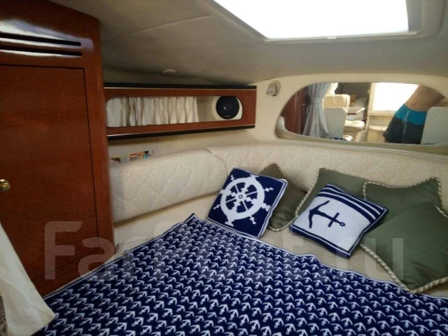 Searay Sundancer. 2001 ���, ����� 9��., ��������� ������������, 320��.�., ������ ����