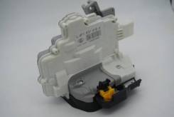 Замок двери. Audi: A6 allroad quattro, A8, RS6, S6, R8, S8, A6, RS3, S3, A3 Двигатели: ASB, AUK, BNG, BPP, BSG, ASE, ASN, BBJ, BDX, BFL, BFM, BGK, BGN...