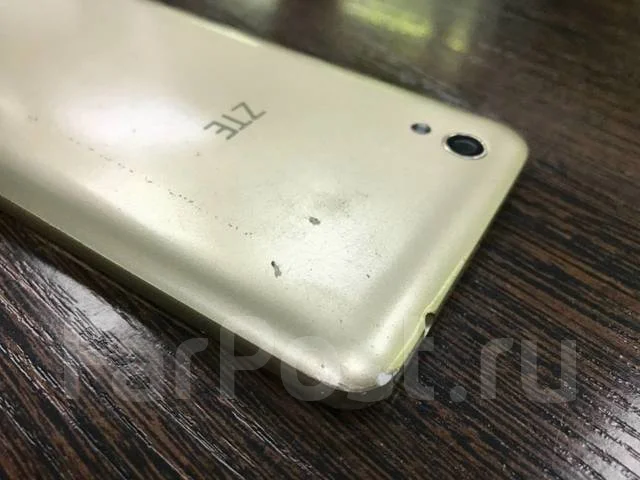 ZTE Blade X3. �/� ����