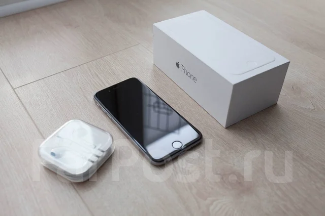 Apple iPod touch 6. ����