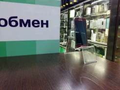 Samsung Galaxy S4 mini GT-i9190. �/�