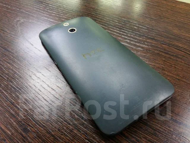 HTC One E8 Dual Sim. �/� ����