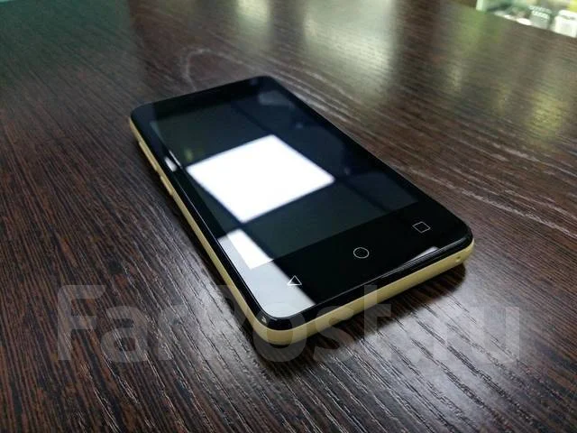 Micromax Q401. �/� ����
