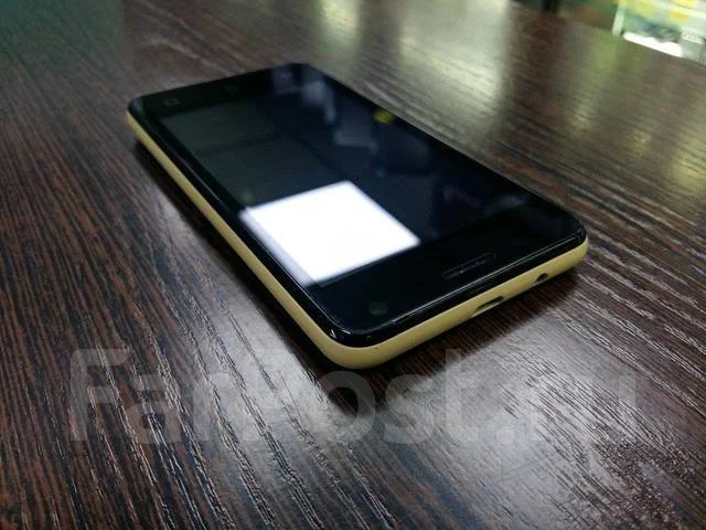 Micromax Q401. �/� ����