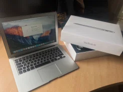 Apple MacBook Air 13 2015 Early MJVE2. 13.3", ��� 8 ��, ���� 128���, WiFi, Bluetooth, ����������� �� 8��. ����